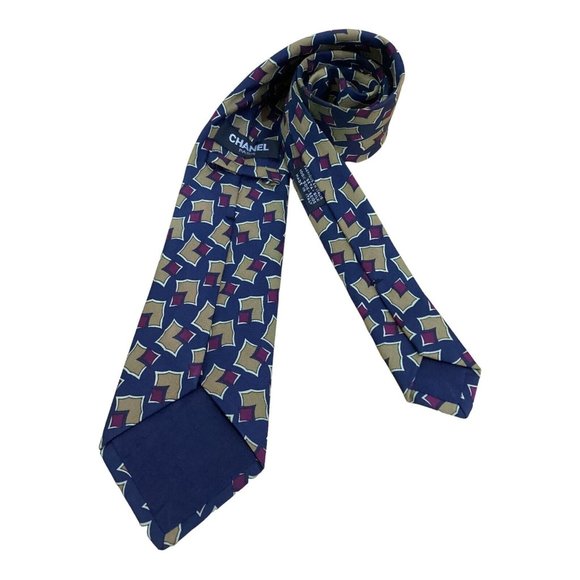 CHANEL PARIS Blue Geometric Silk Tie Made In Italy 56"-3".1/4 EX COND - Picture 2 of 5